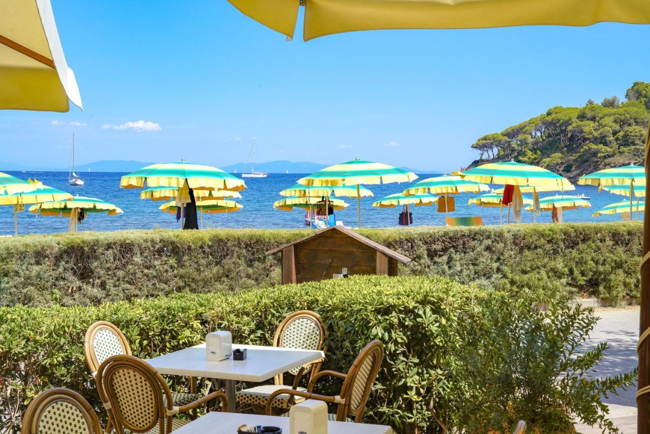 Hotel Le Acacie Capoliveri  Eksteriør bilde